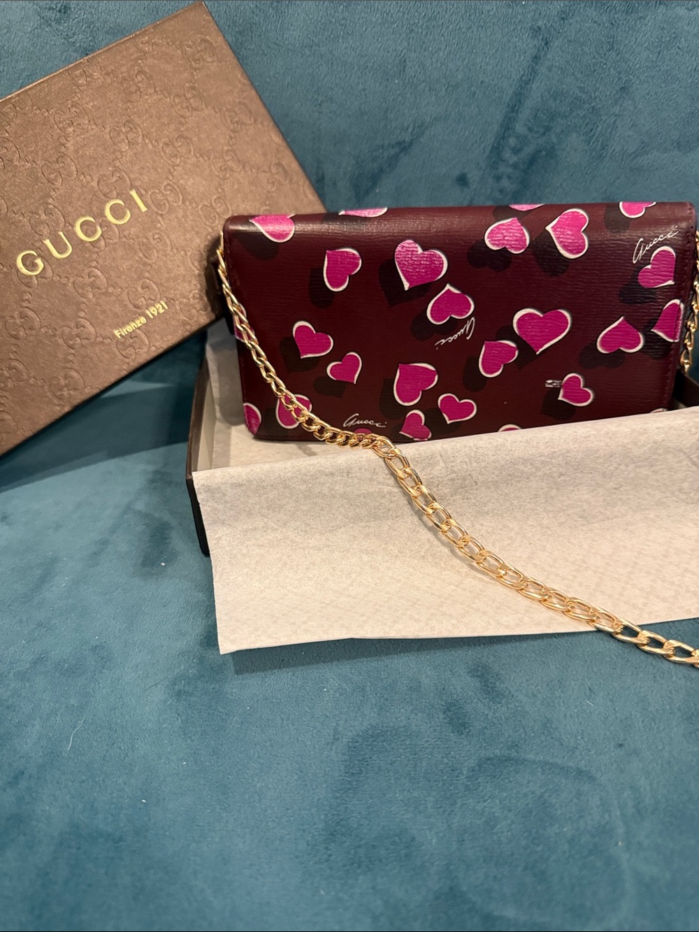 Gucci Maroon Zip Clutch/Wallet with Pink Heart Print